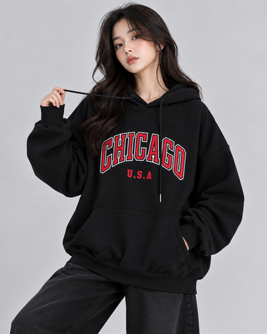 Chicago Graphic Oversized Pullover Hood Black