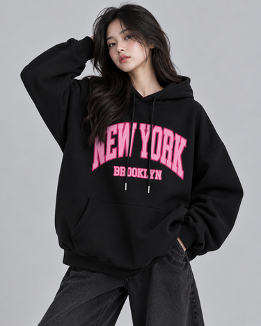 New York Graphic Oversized Hood Black