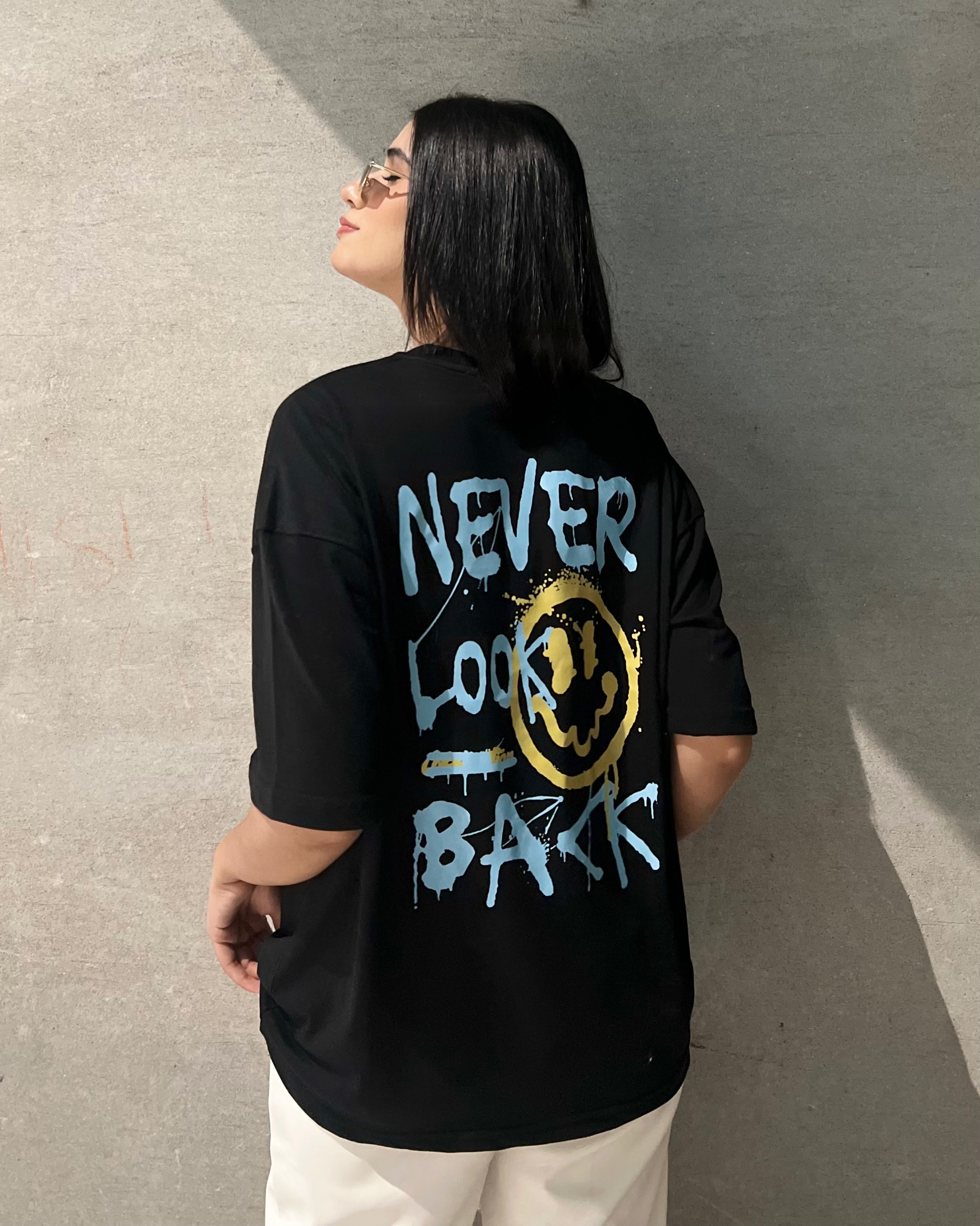 Never Look Back Graphic Drop Shoulder Oversized T-shirt