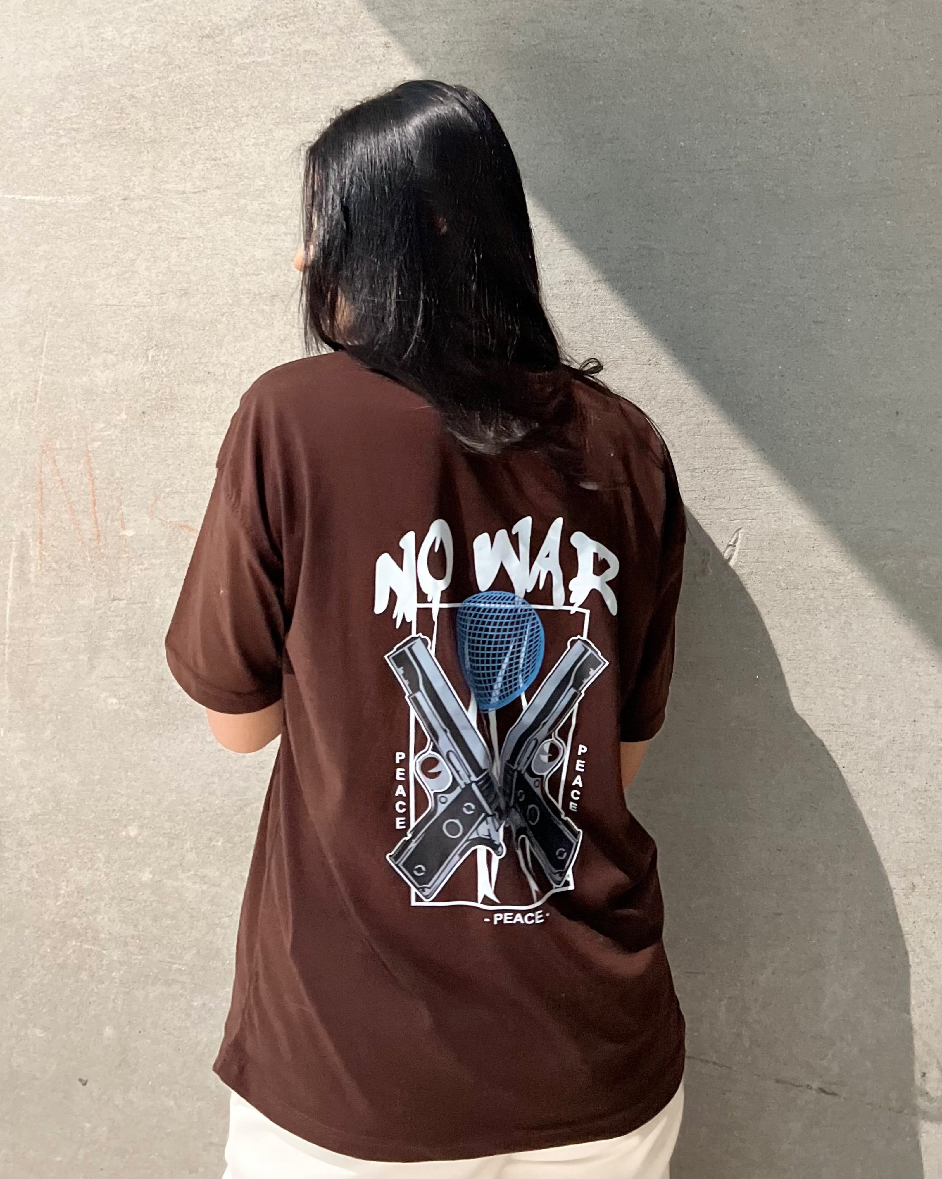 No War Graphic Drop Shoulder Oversized T-shirt Brown