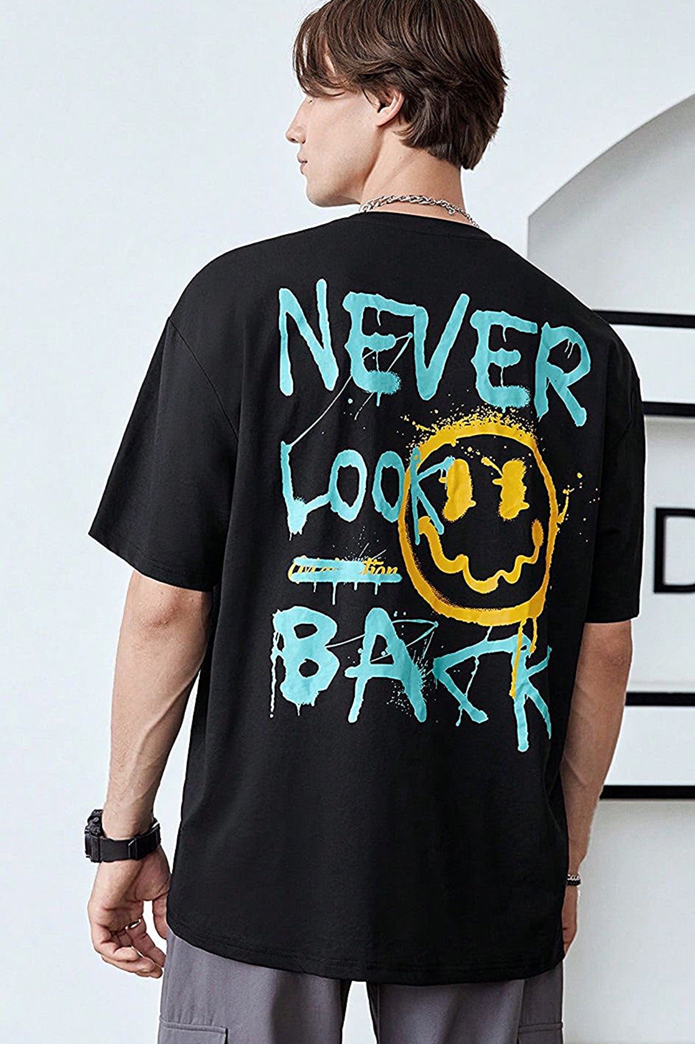 Never Look Back Summer Drop Shoulder Unisex T-shirt