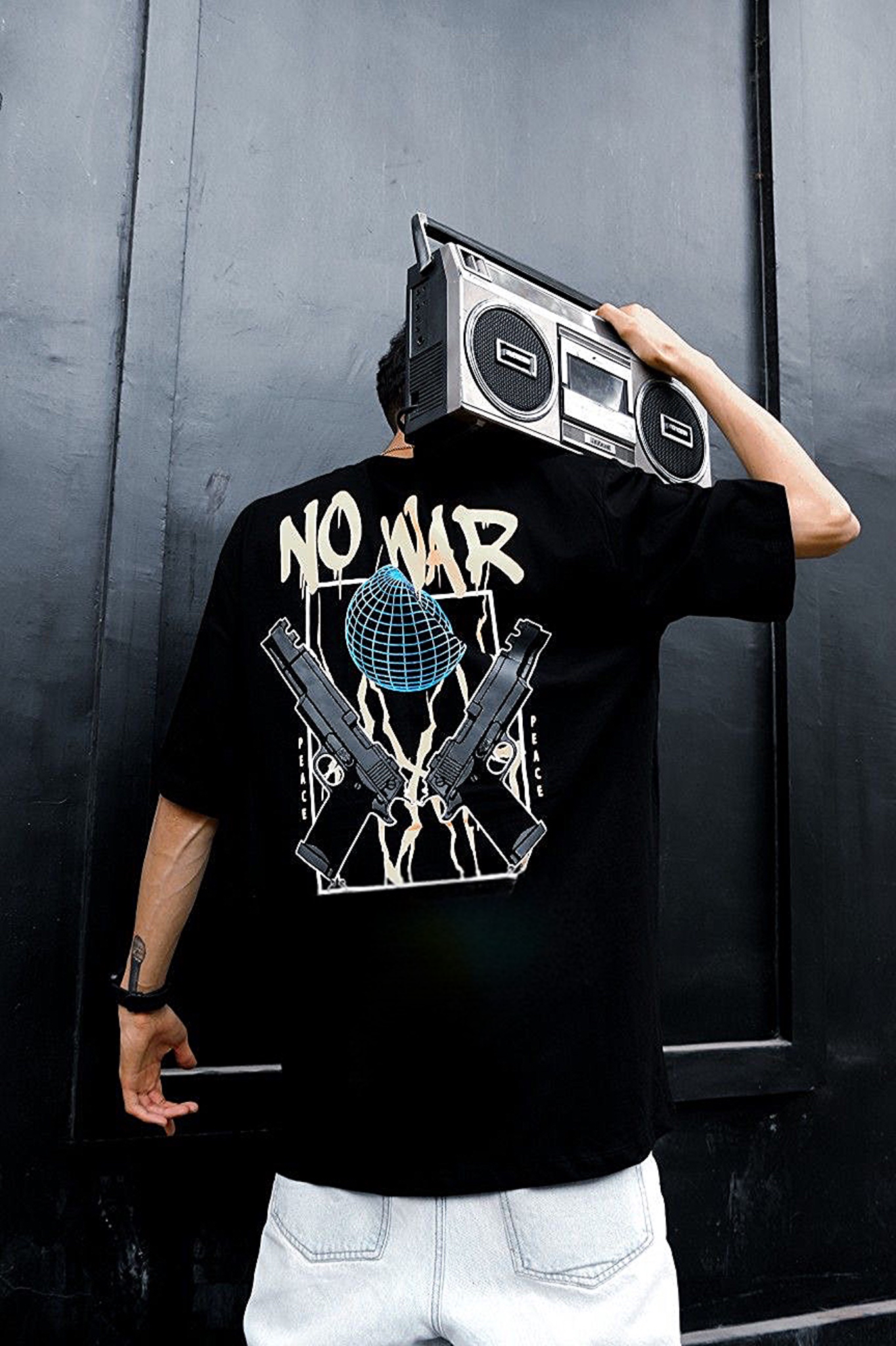 No War Graphic Drop Shoulder T-shirt