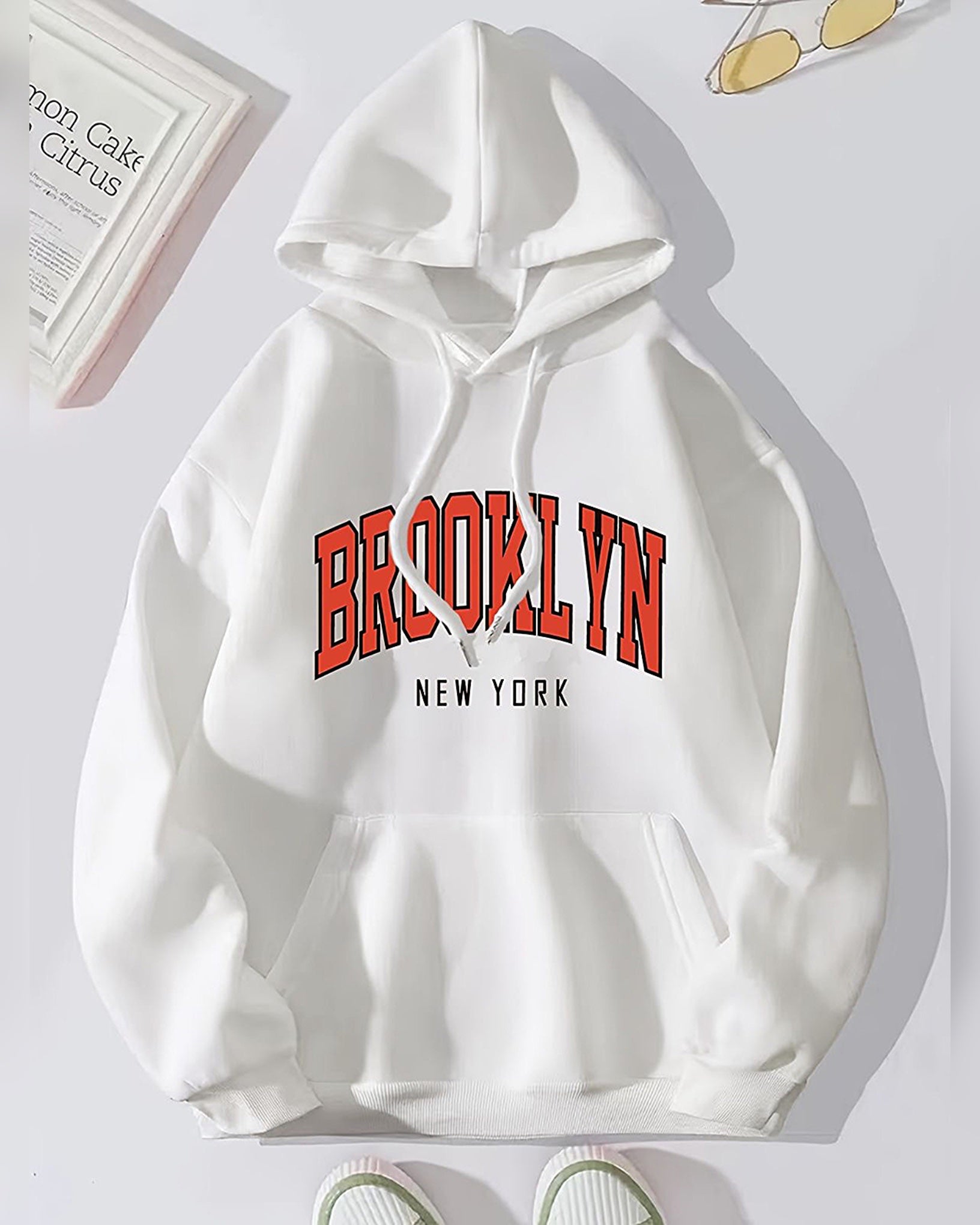 Brooklyn Graphic Oversized Hood White