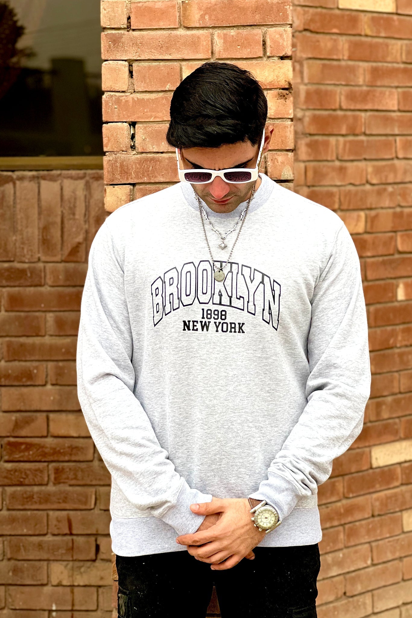 Brooklyn Graphic Sweatshirt Grey